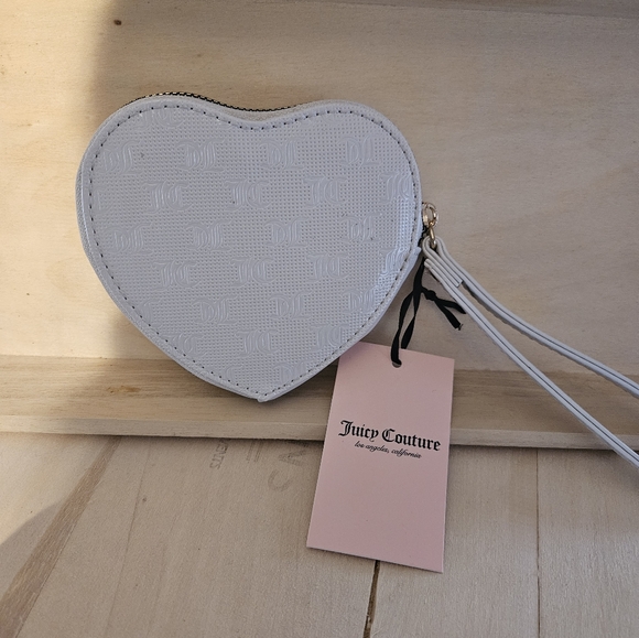 Juicy Couture Heart-Shaped Wristlet - White - Picture 3 of 4